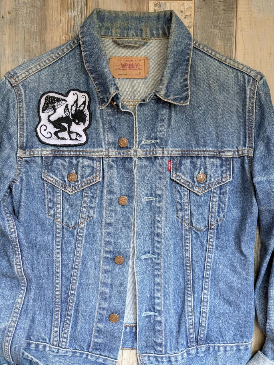 Patch fantasia escura bordado à mão – photo 2